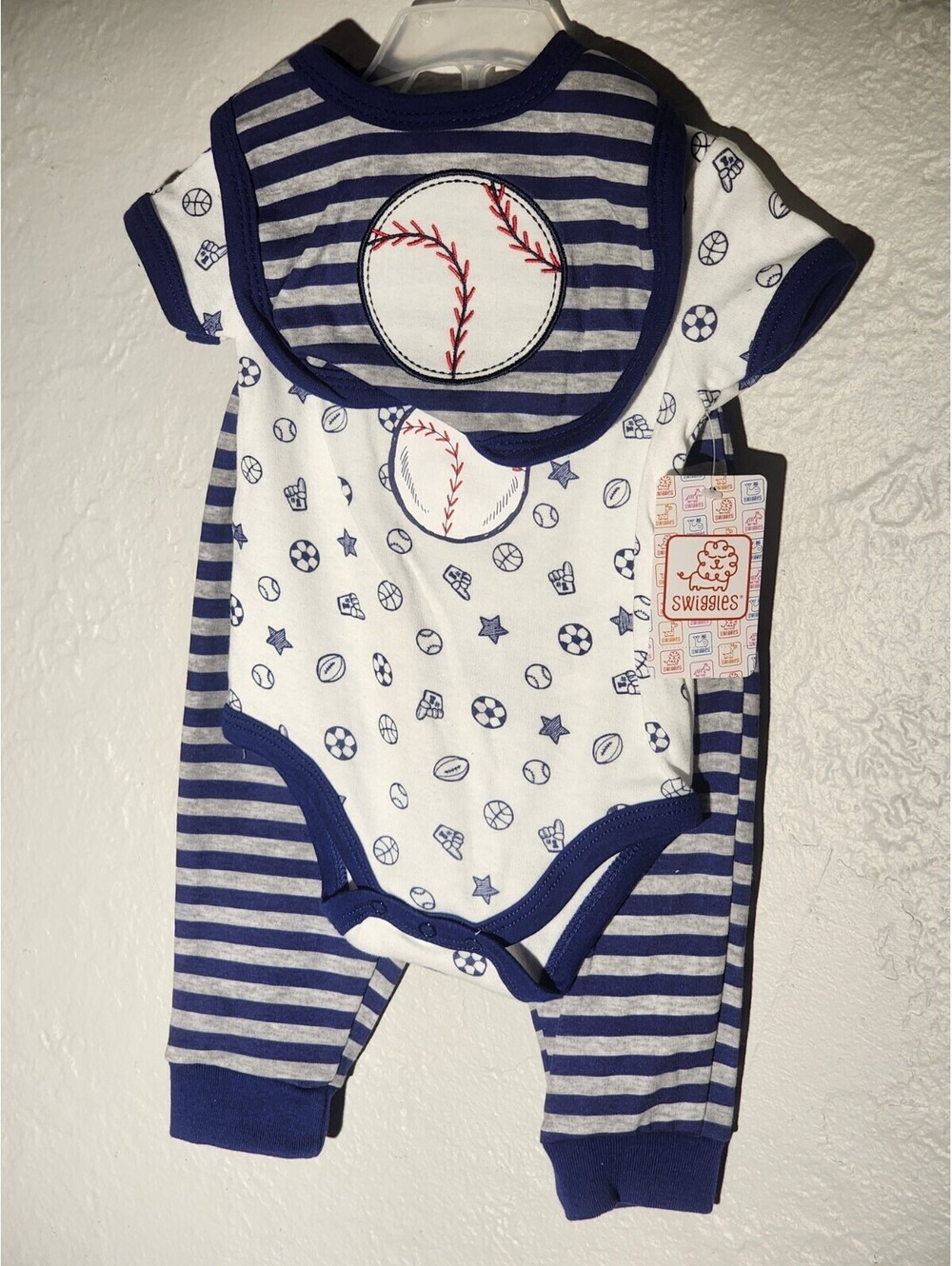 Swiggles 3 Piece Baby Boy’s Size 3-6 Months Baseball Pants & Bib Set NEW